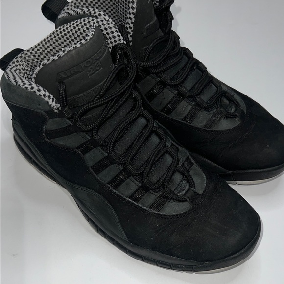 Jordan Black and Gray High-Top Sneakers - Picture 6 of 12